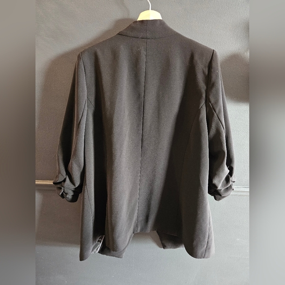 Addition Elle |  MTL 1980 | Black Blazer | Size 8 US - Picture 6 of 8